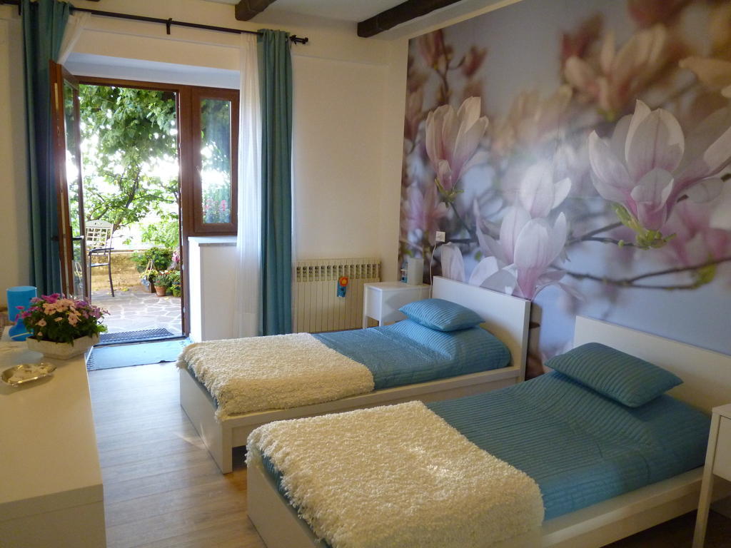 Casa Dodic Bed & Breakfast Trieste Ruang foto